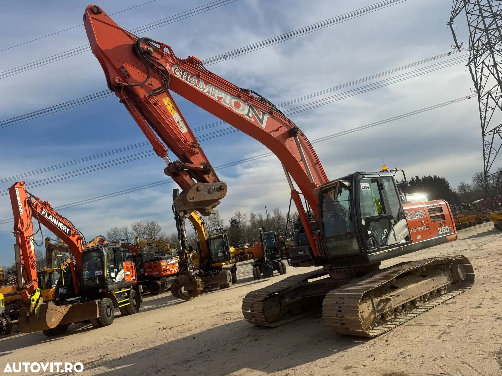 Hitachi Zaxis ZX 250 LC -6 Excavator pe șenile - 3