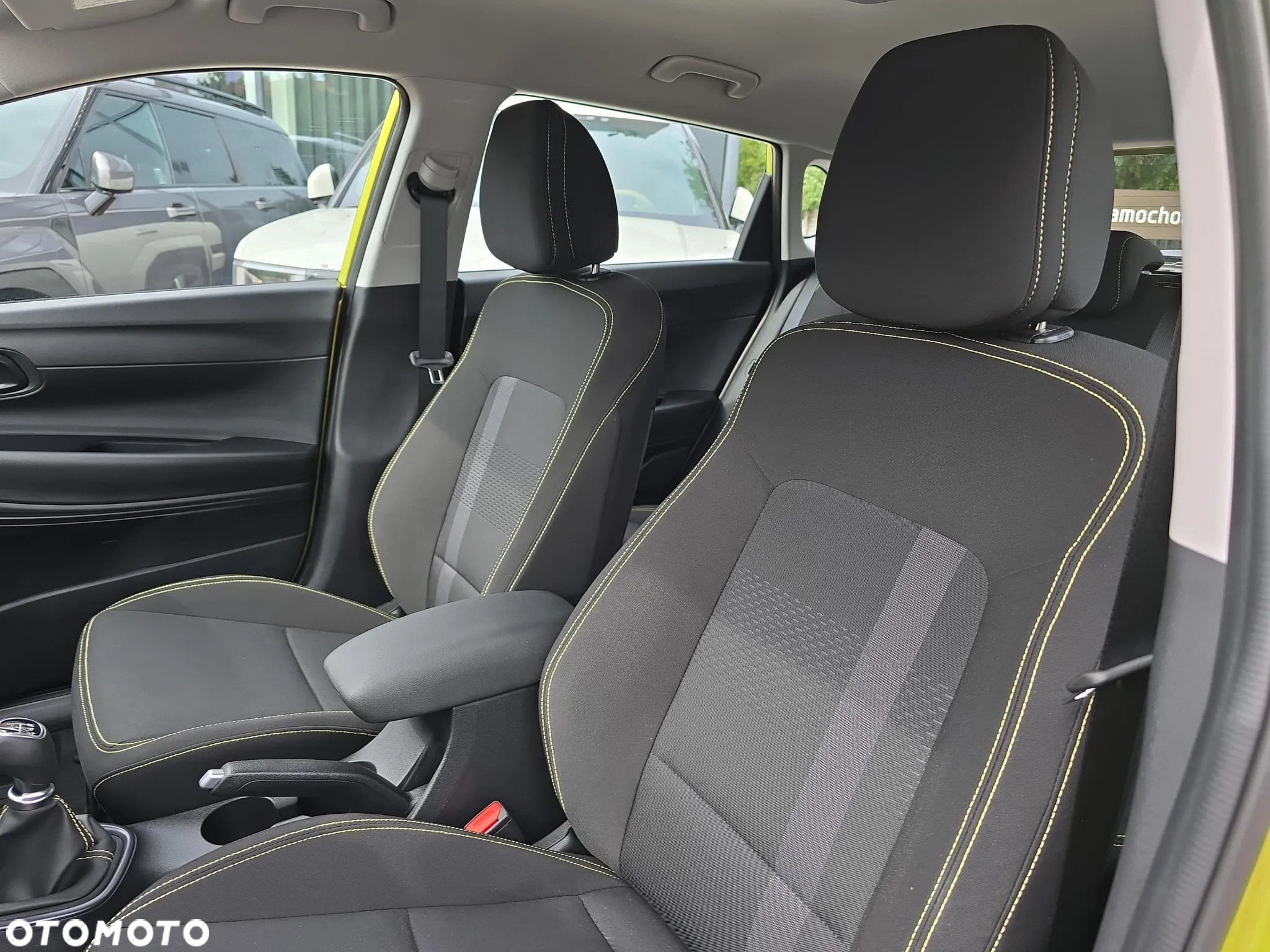 Hyundai i20 1.2 Modern - 10