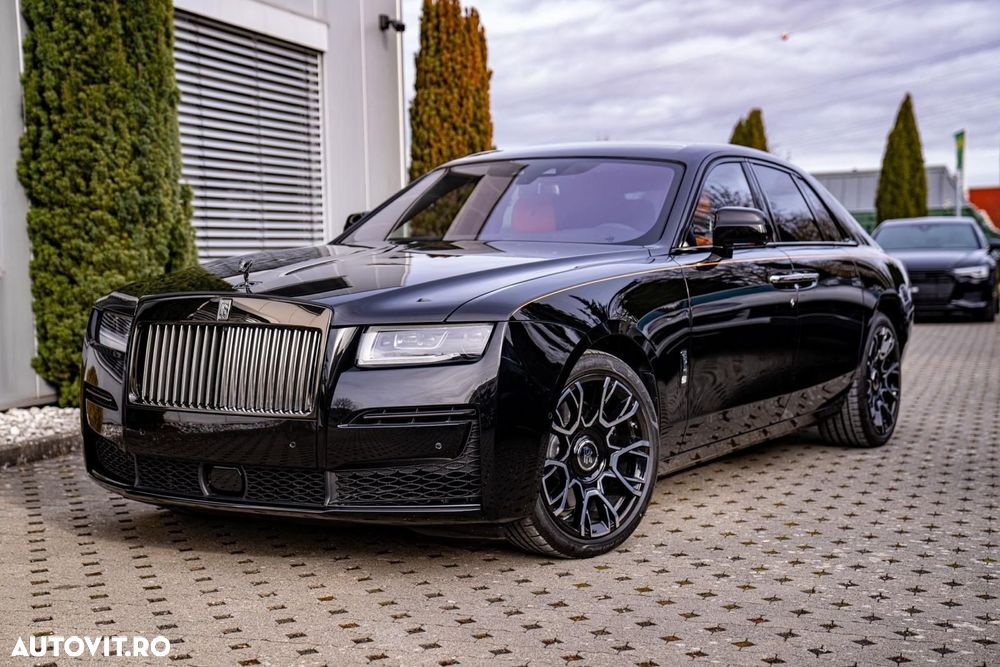Rolls-Royce Ghost - 1