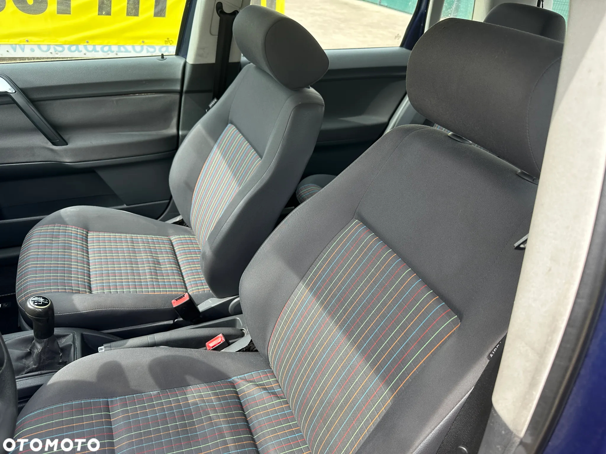 Volkswagen Polo 1.4 16V Comfortline - 11