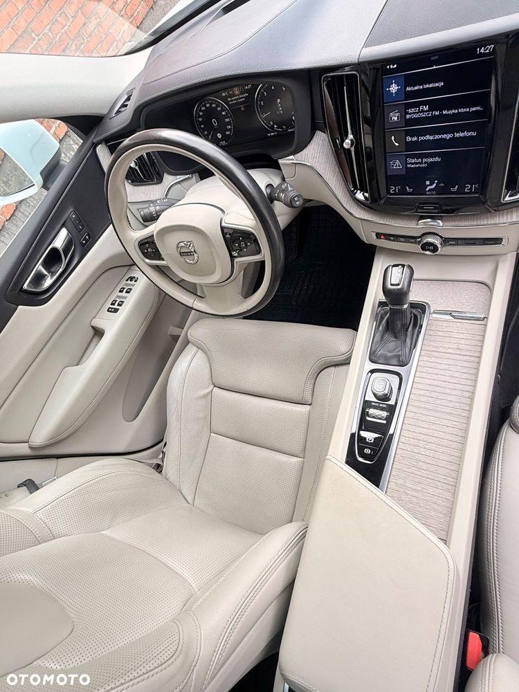Volvo XC 60 T6 AWD Inscription - 8