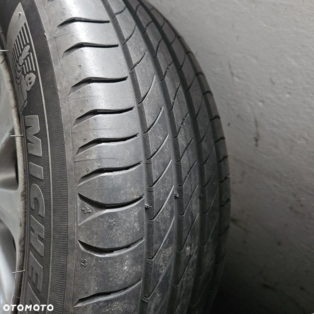 BMW Seria 1 - 9