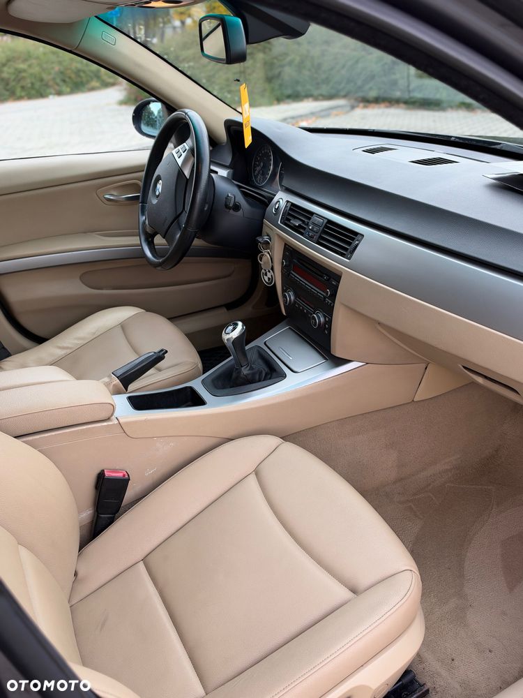 BMW Seria 3 - 8