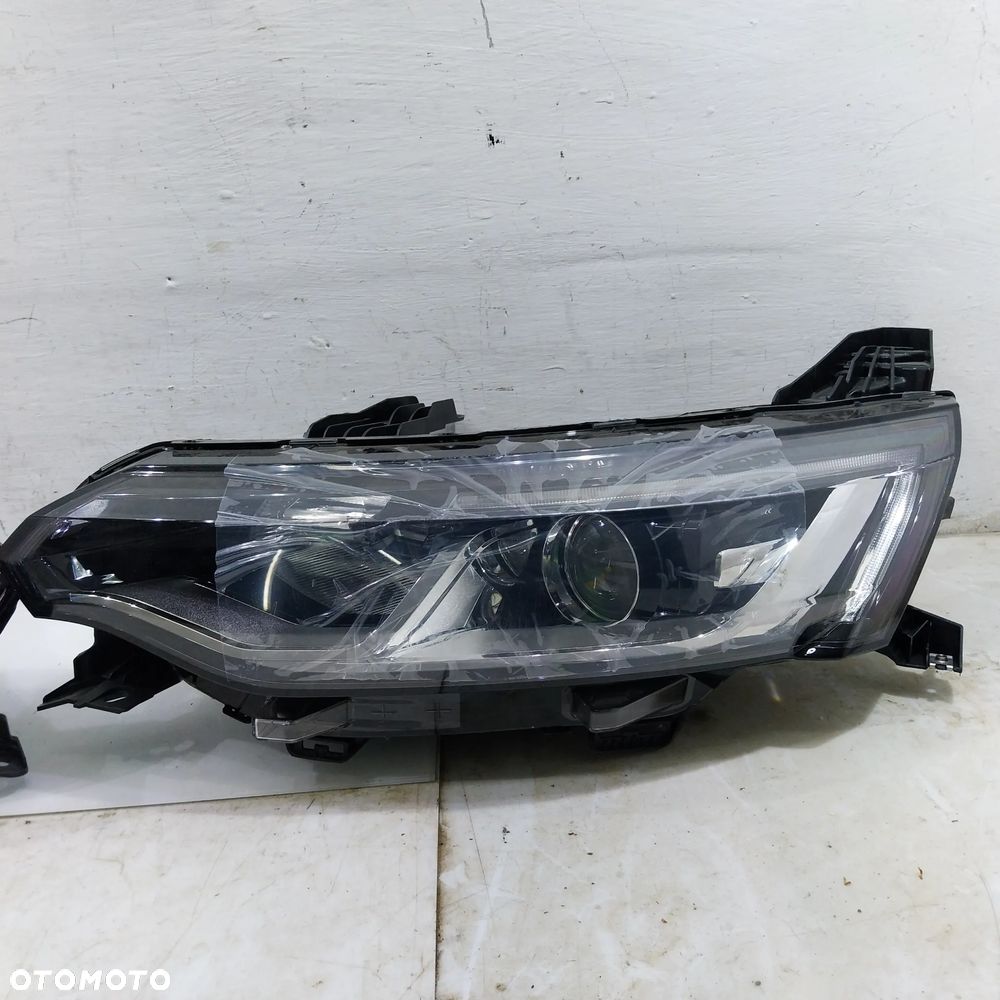 Talisman LAMPA PRAWA LEWA PRZÓD LED 260108543R - 7