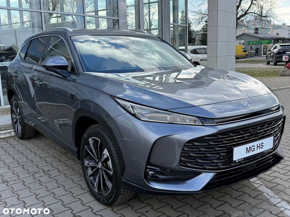 MG HS Hybrid+ - 4
