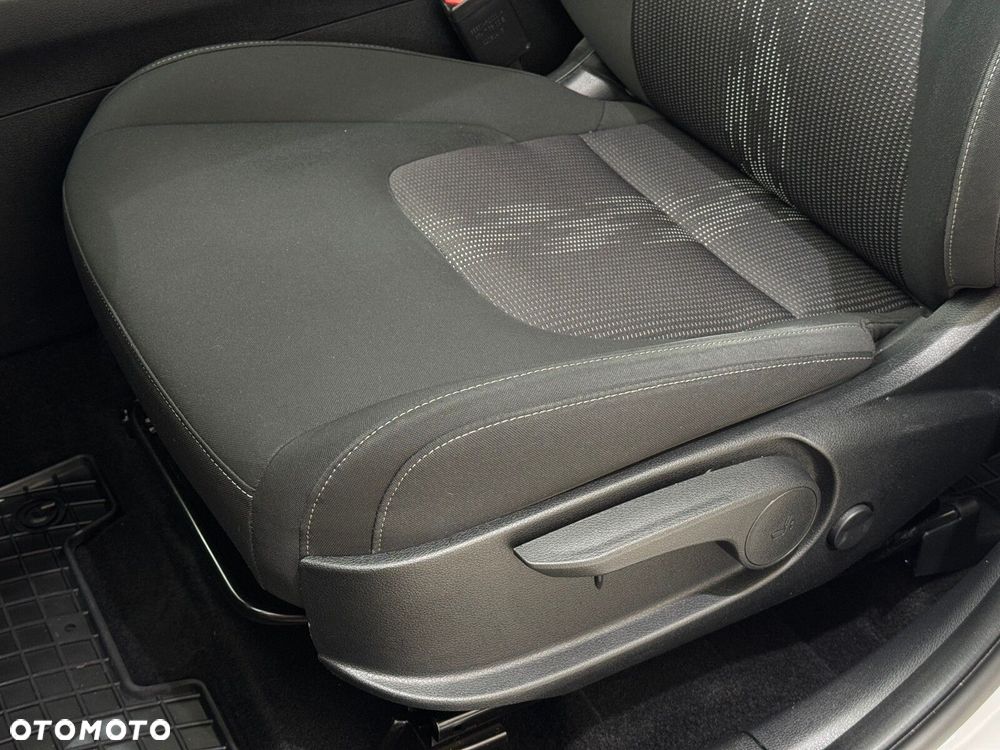 Kia Sportage - 11
