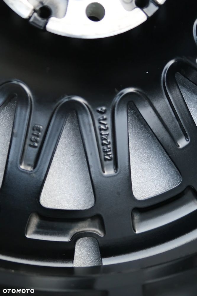 S3 Felga Aluminiowa Mercedes A2144010800 9,5x21et51 - 4