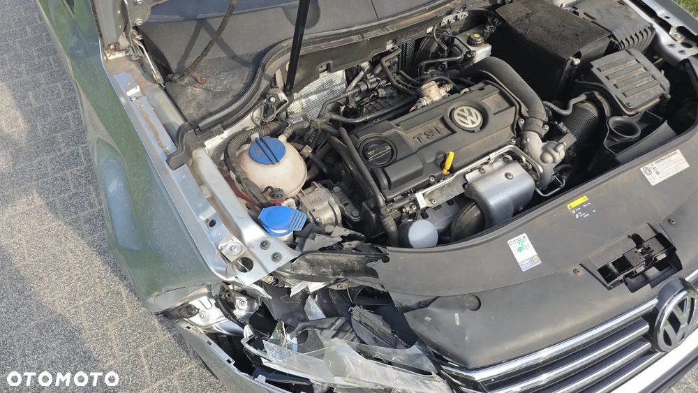 Volkswagen Passat 1.4 TSI (BlueMotion Technology) Comfortline - 15