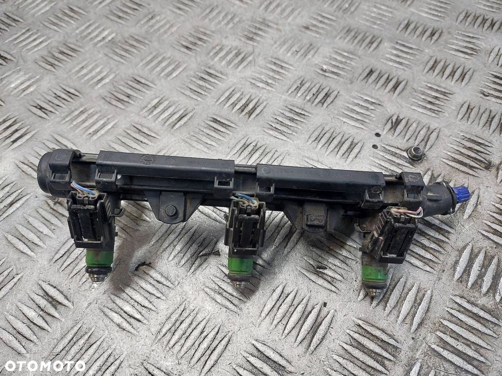 LISTWA WTRYSKOWA POLO IV 1.2 12V 03E133320 03E133319 03E906031 - 5