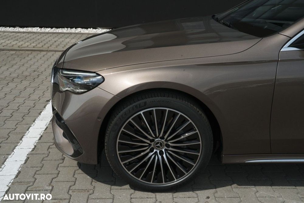 Mercedes-Benz E - 38