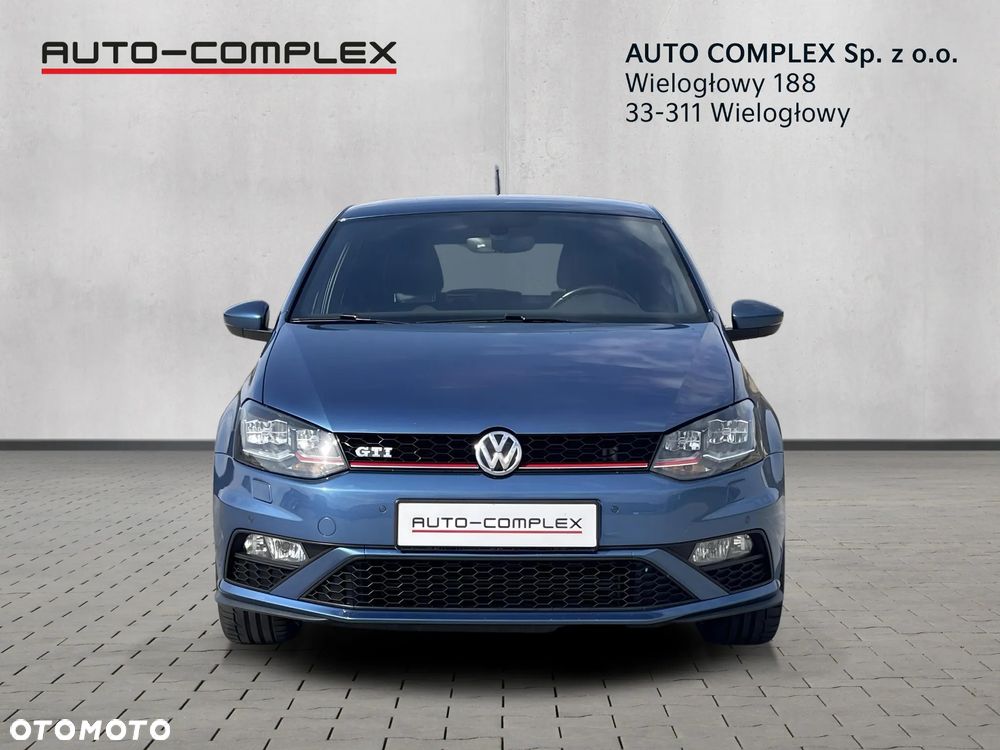 Volkswagen Polo - 9