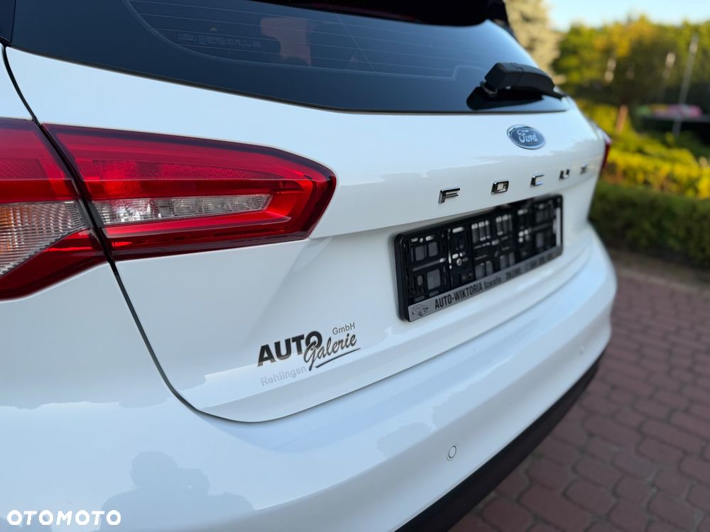 Ford Focus 1.5 EcoBlue Start-Stopp-System COOL&CONNECT DESIGN - 21