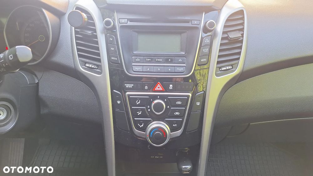 Hyundai i30 1.6 CRDi Classic - 13