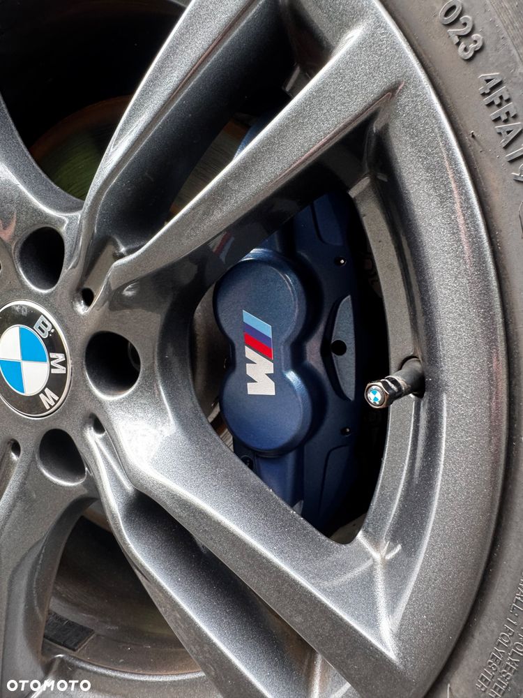 BMW Seria 3 330i GPF xDrive M Sport Shadow - 14