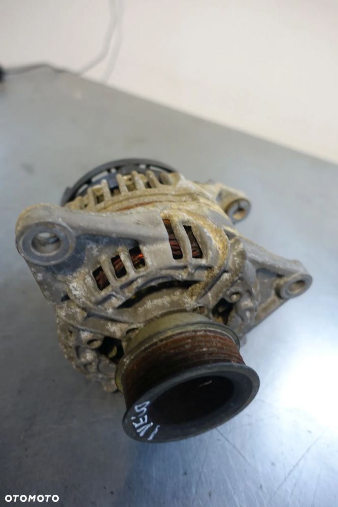 ALTERNATOR IVECO DAILY III 2.8  99-05r. 90A - 6