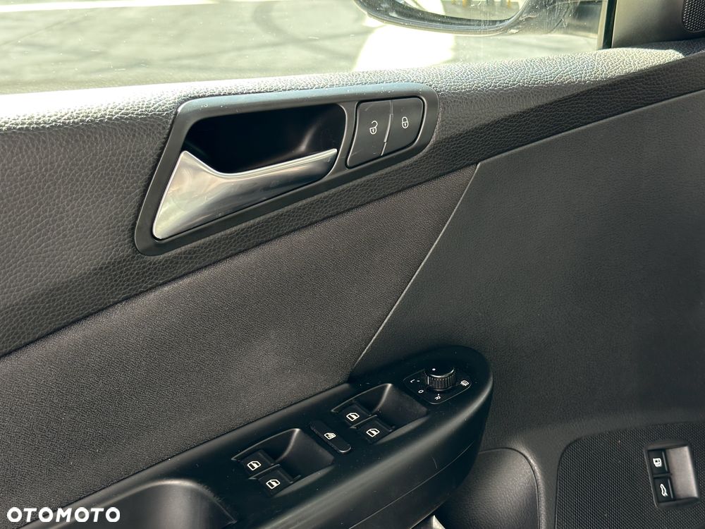 Volkswagen Passat 1.4 TSI Comfortline - 14