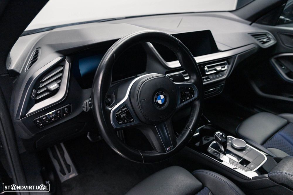 BMW 218 Gran Coupé i Pack Desportivo M - 26