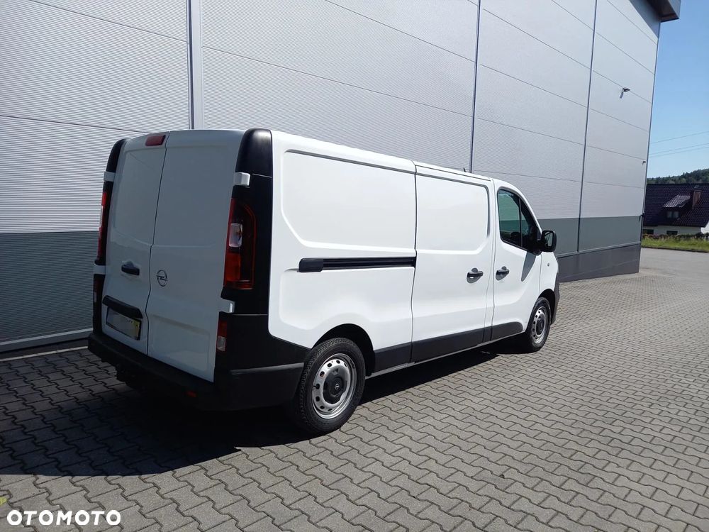 Opel Vivaro B - 4