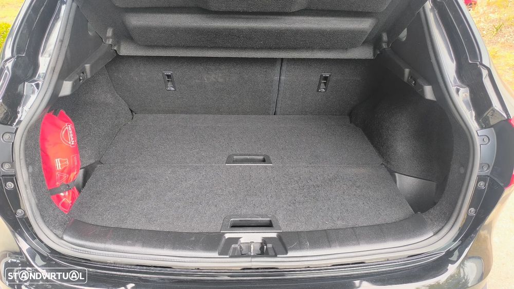 Nissan Qashqai 1.5 dCi N-Connecta 18 RS - 11