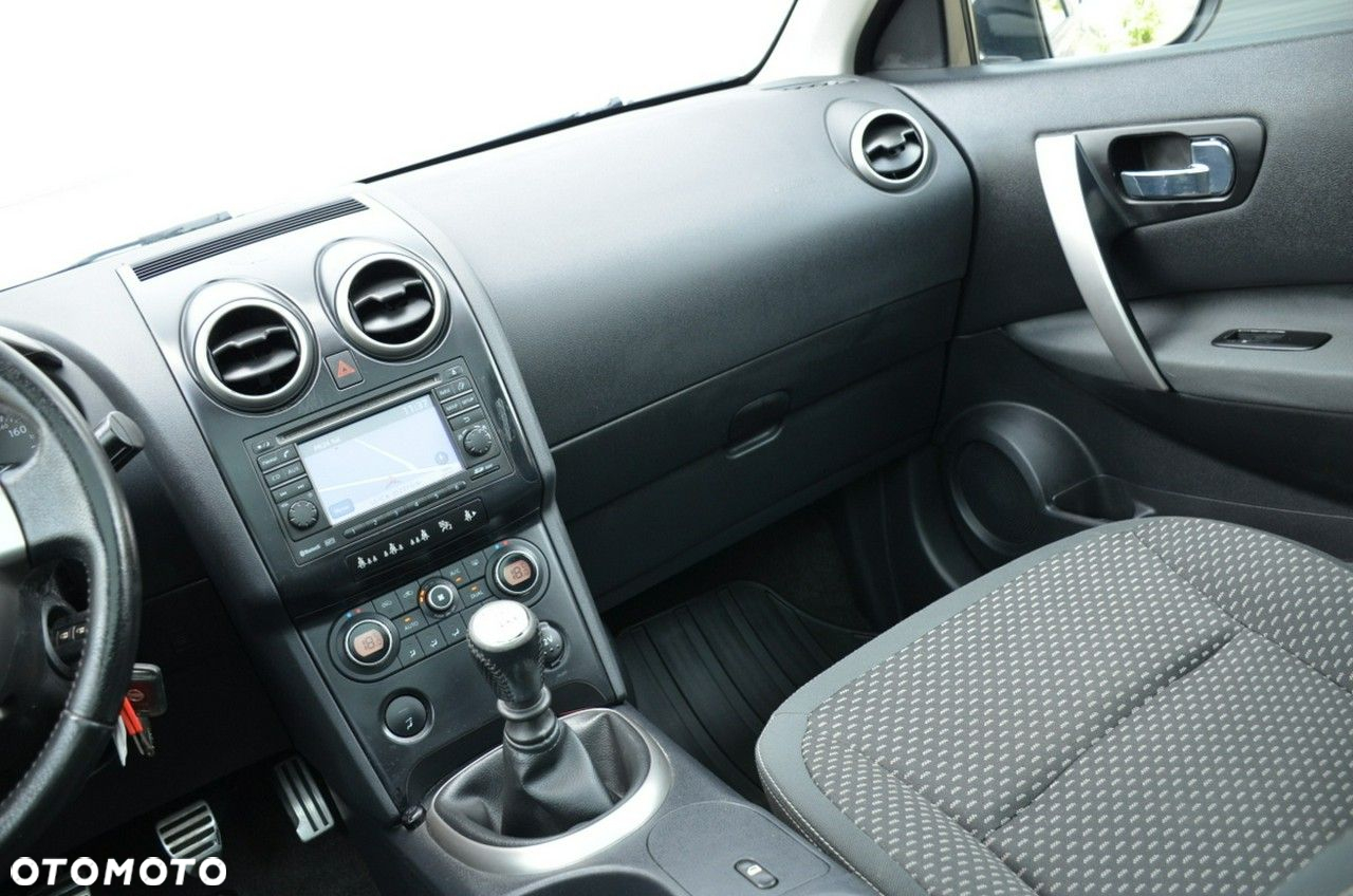 Nissan Qashqai - 27