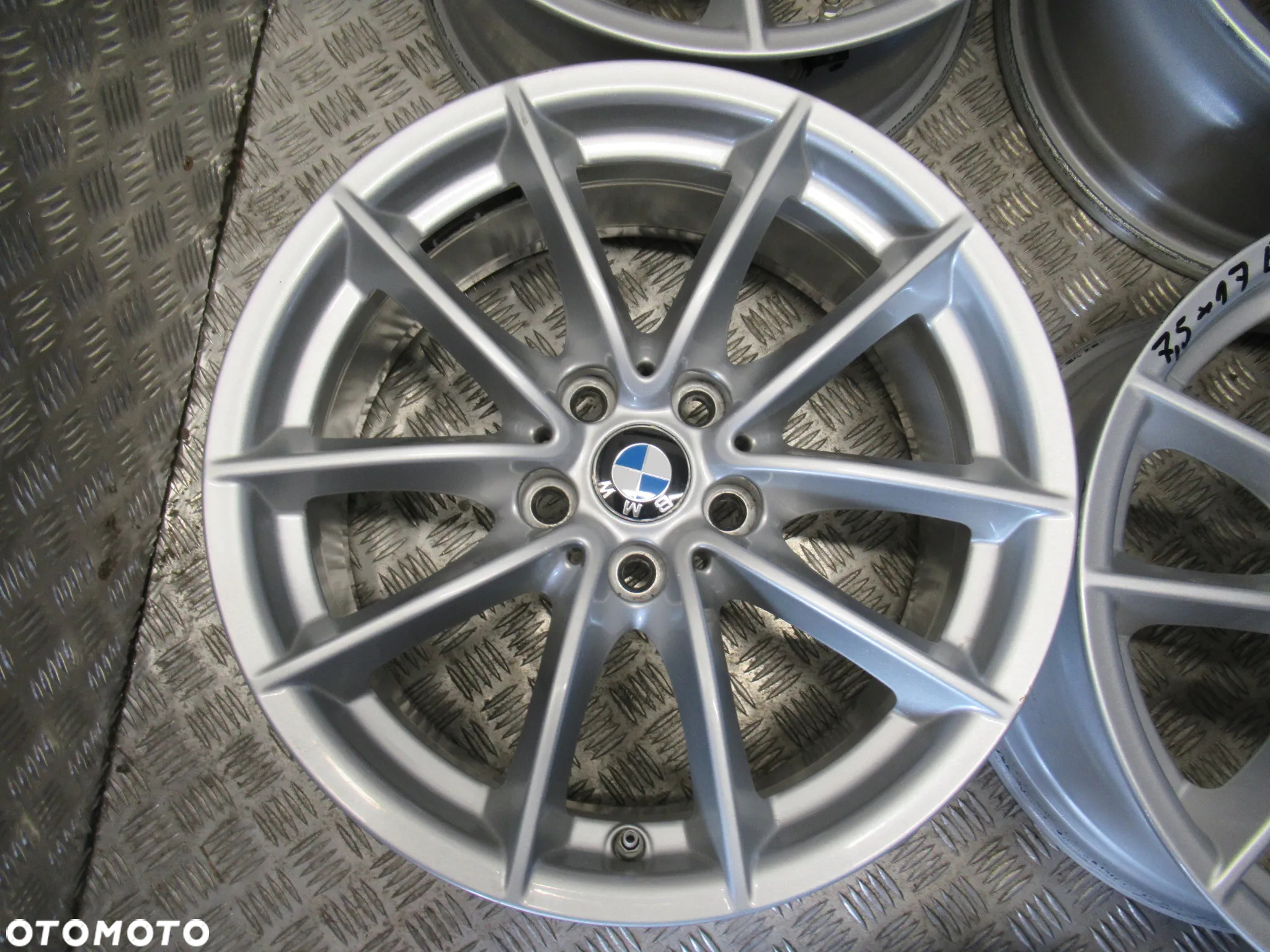 Felgi BMW 3 G20 G21 5 G30 G31 7,5Jx17 et27 5x112 CZUJNIKI - 5