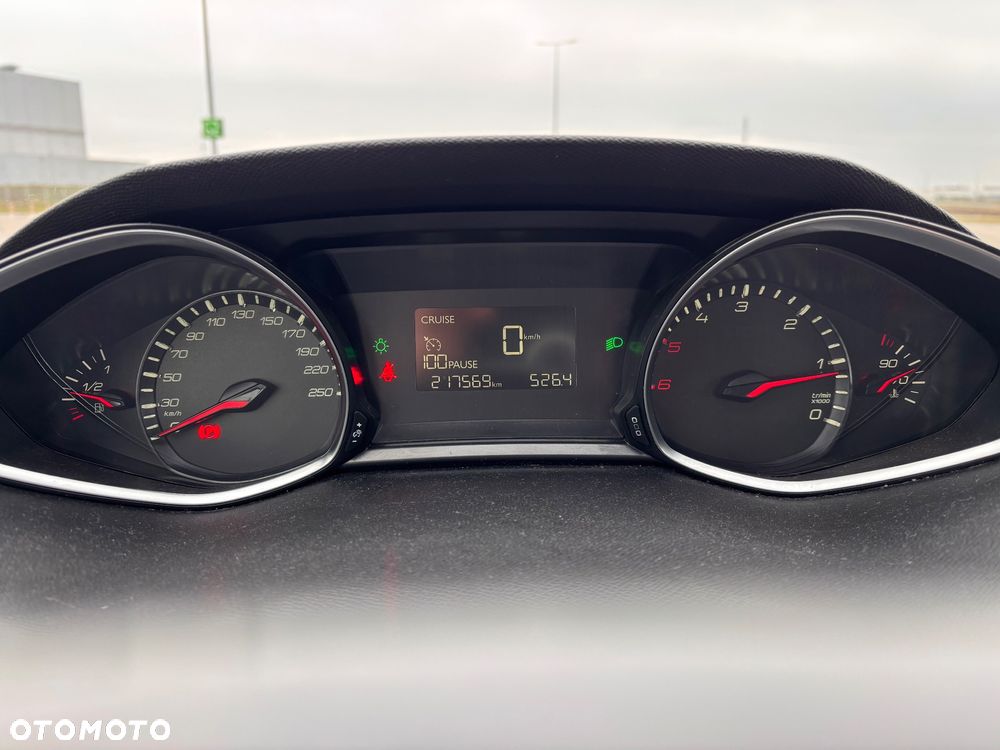 Peugeot 308 e-HDi 115 Stop & Start Allure - 23