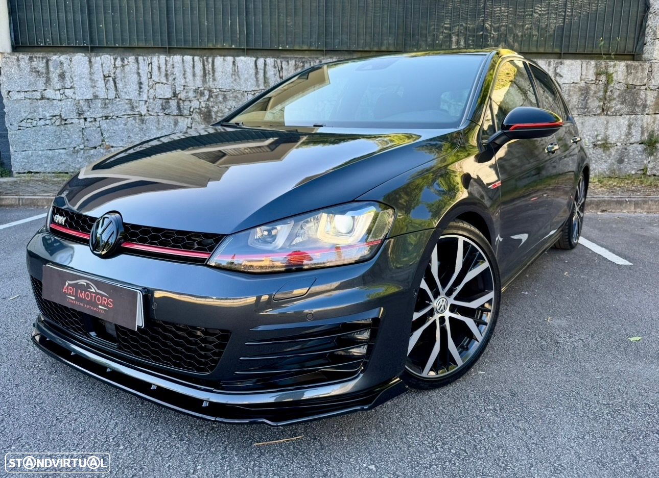 VW Golf 2.0 TSi GTi Performance - 11