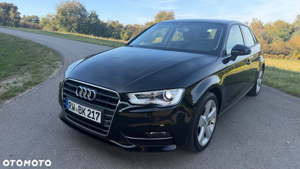 Audi A3 Sportback - 4