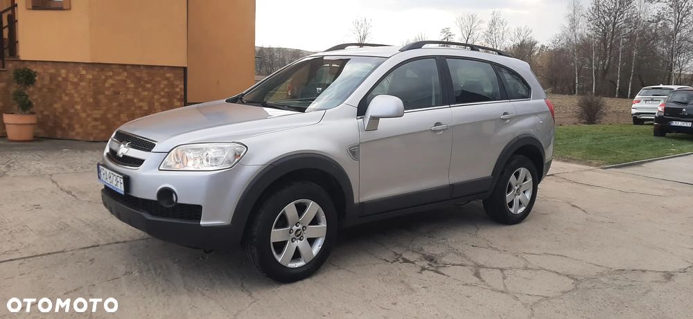 Chevrolet Captiva 2.4 2WD 7 Sitzer LS - 18