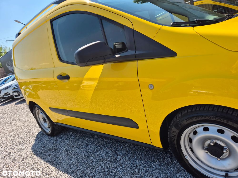 Ford TRANSIT COURIER - 23