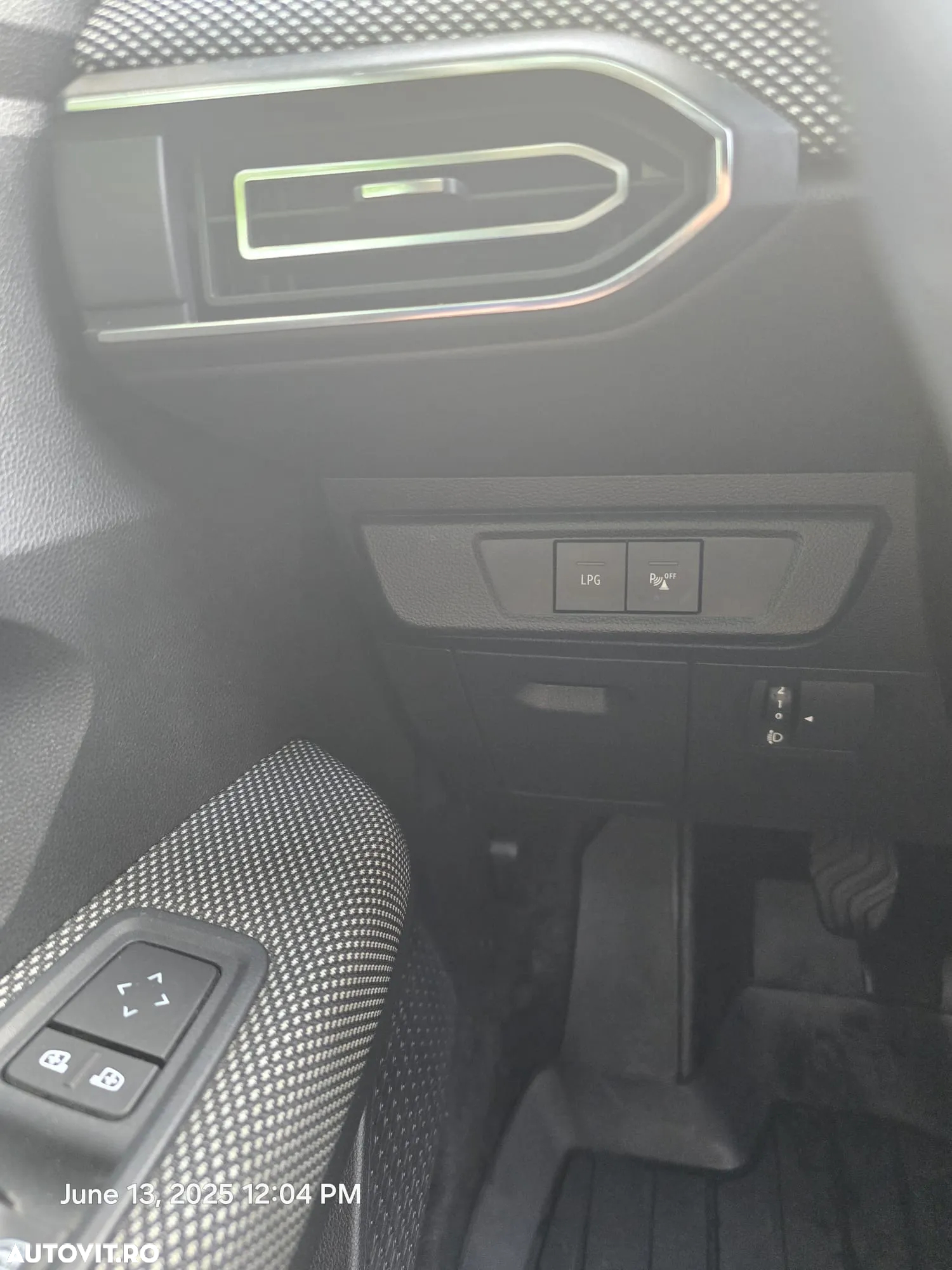 Dacia Jogger 7 locuri TCe 110 Comfort - 6