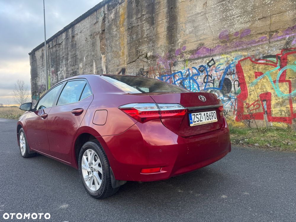 Toyota Corolla 1.6 Premium EU6 - 21