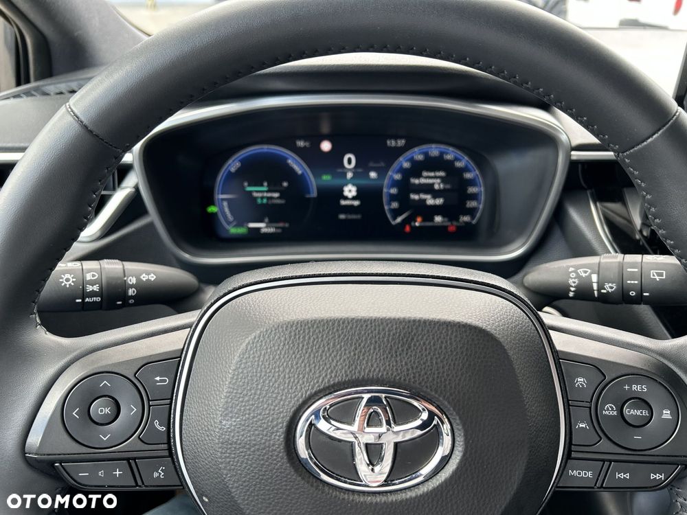 Toyota Corolla 1.8 Hybrid Comfort - 17