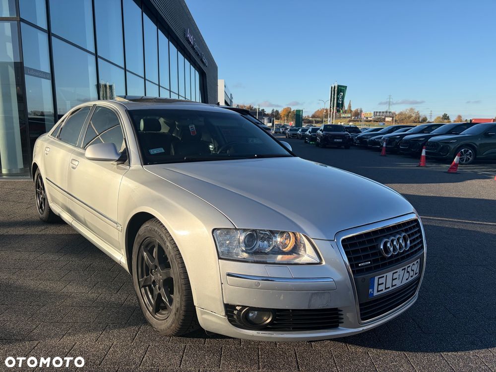 Audi A8 - 16