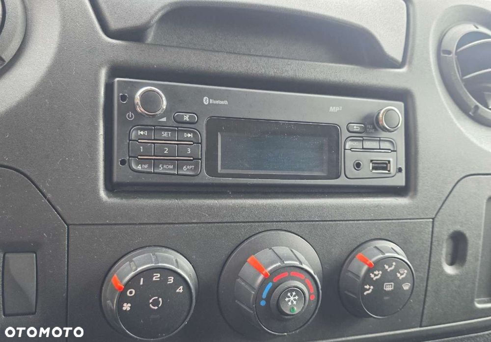 Renault Master - 16