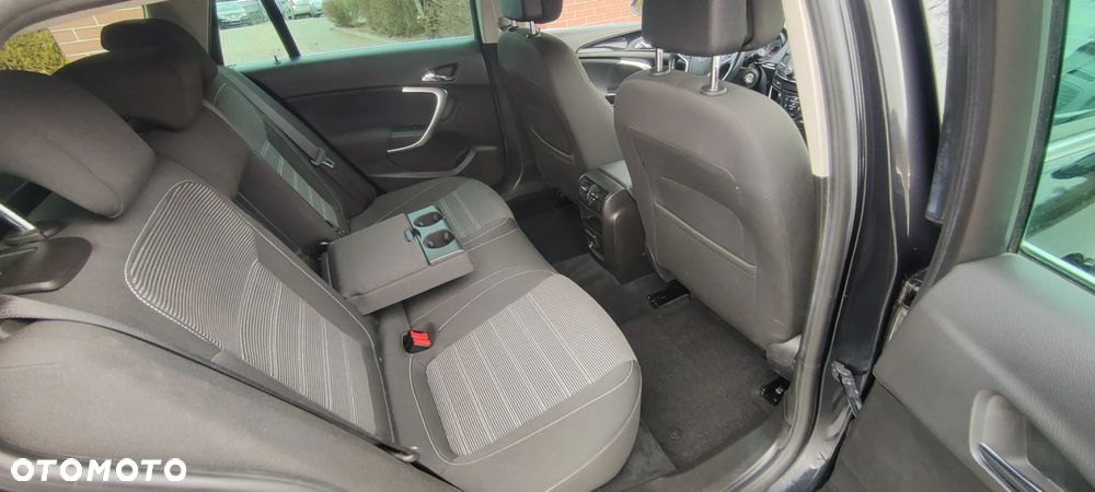 Opel Insignia 1.4 T Cosmo S&S - 23