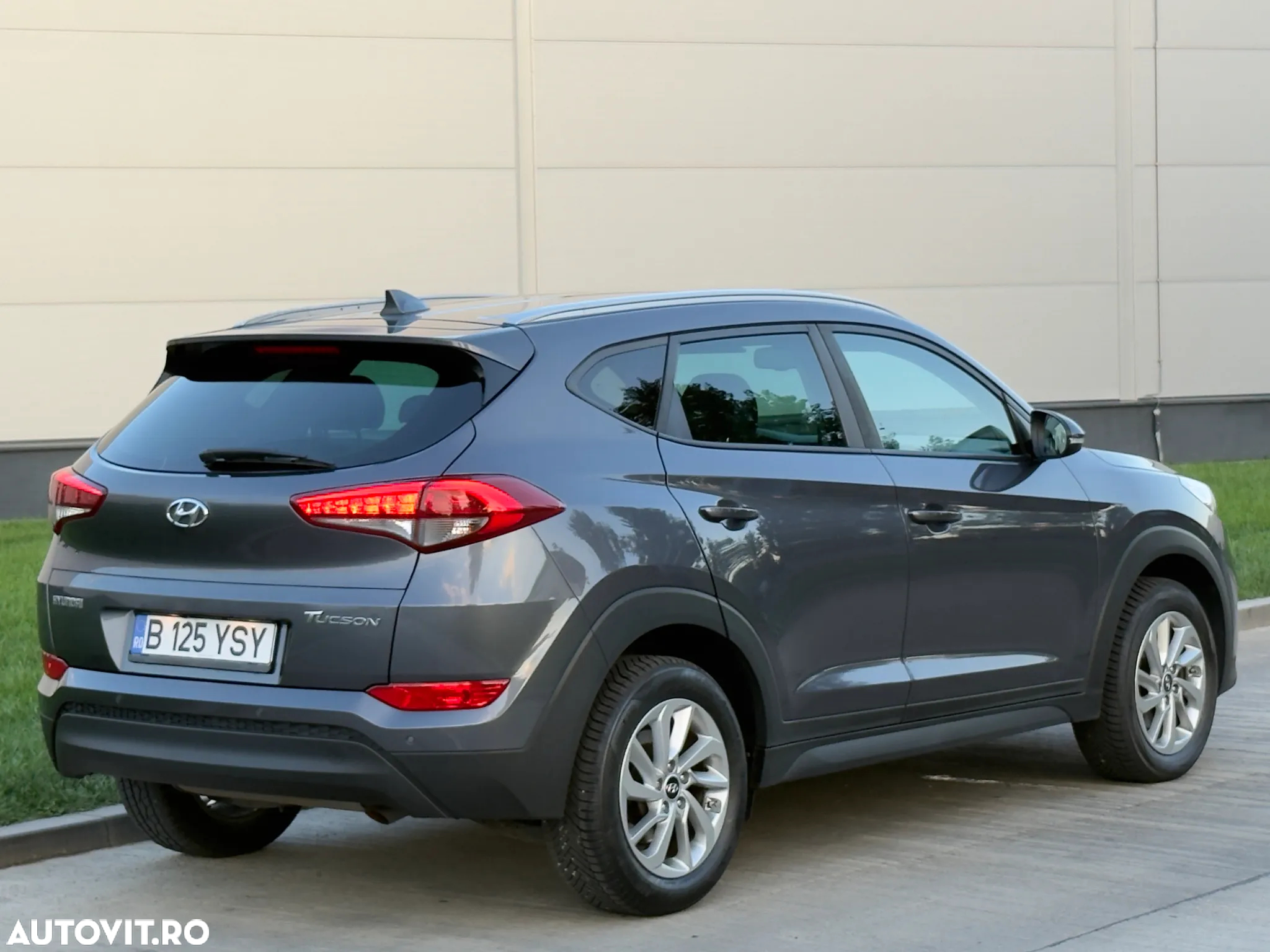 Hyundai Tucson - 10