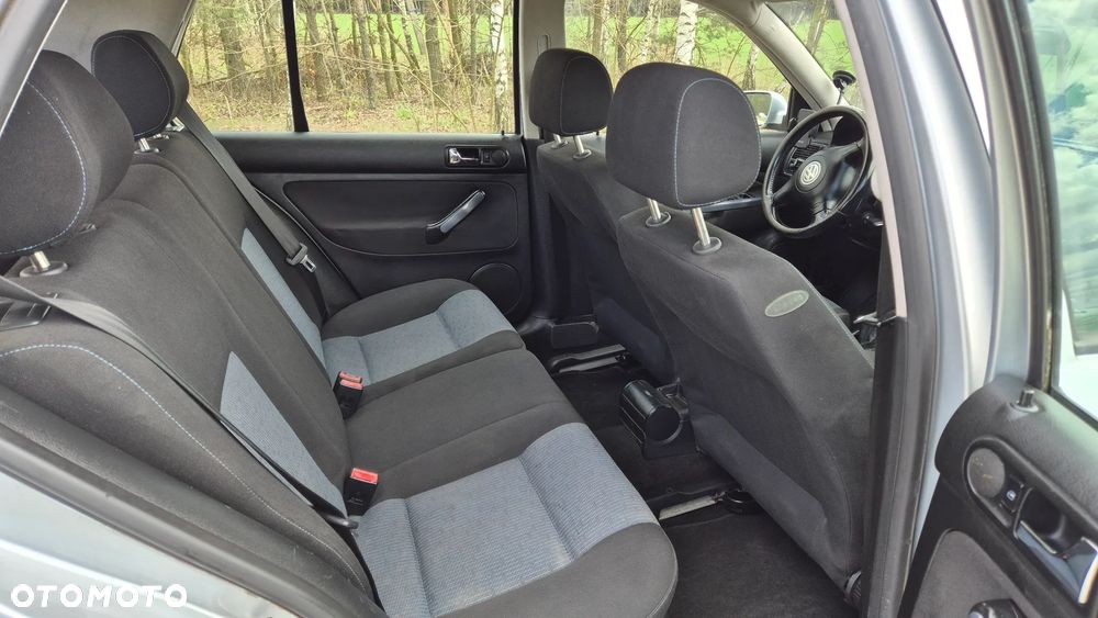 Volkswagen Golf 1.9 TDI Comfortline - 17