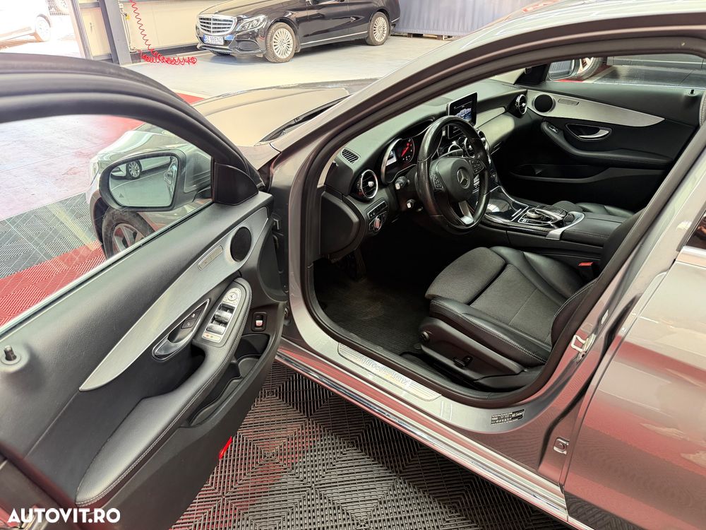 Mercedes-Benz C 200 7G-TRONIC Avantgarde - 7