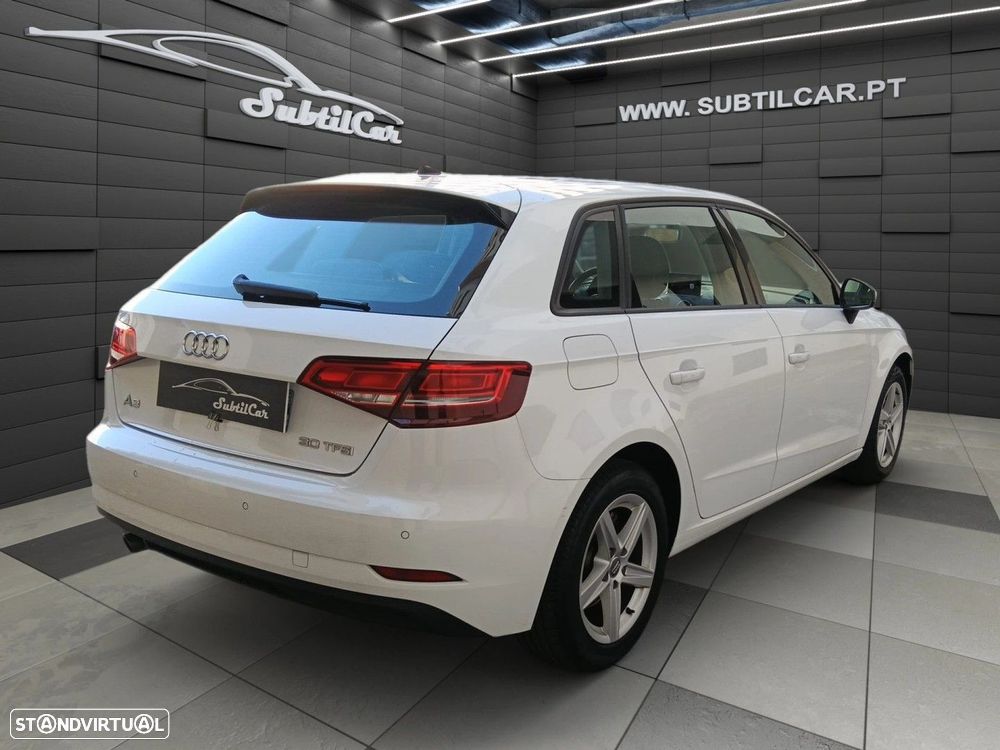 Audi A3 Sportback 30 TFSI Design - 2