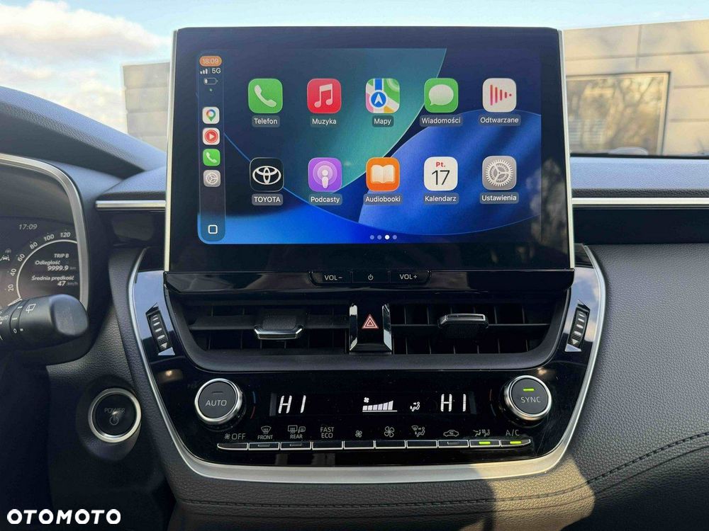 Toyota Corolla Cross - 29