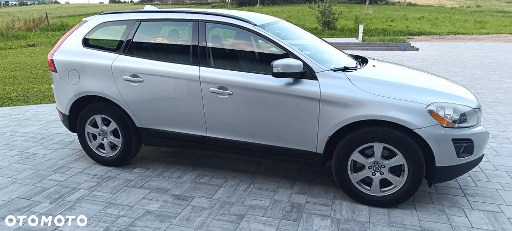 Volvo XC 60 2.4D Kinetic - 3