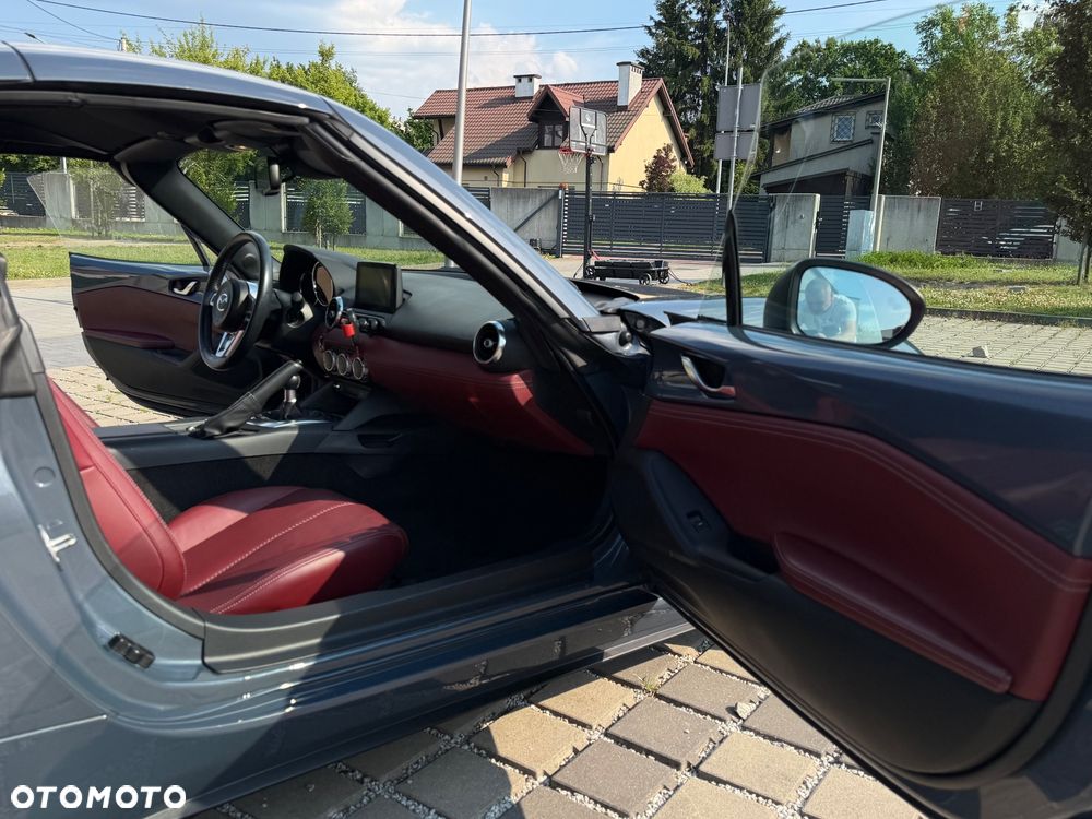 Mazda MX-5 2.0 30th Anniversary - 5