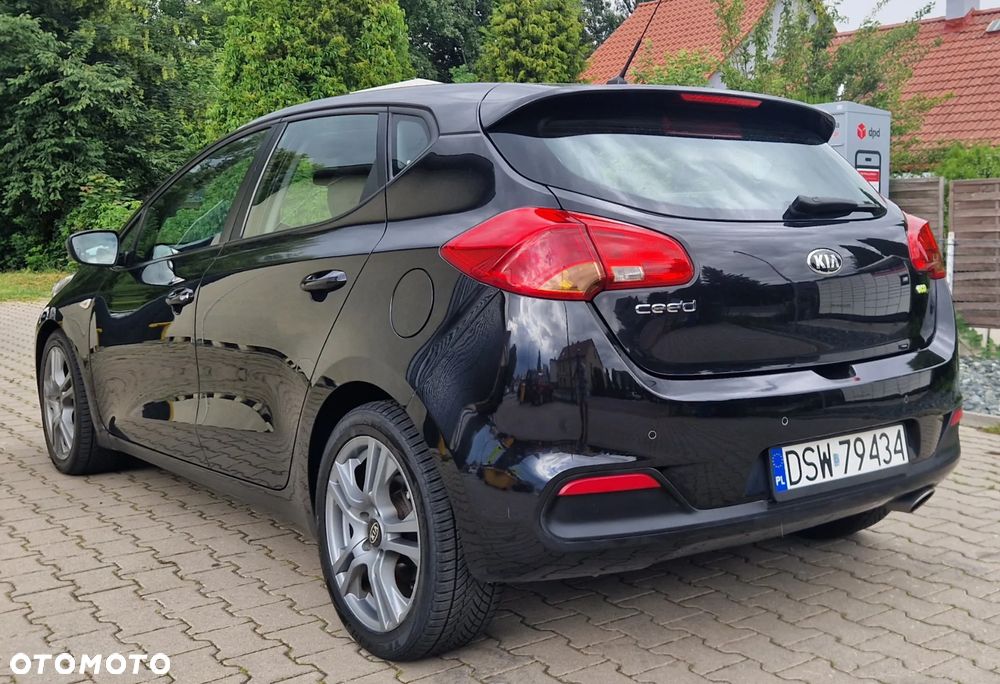 Kia Ceed 1.6 CRDi Spirit - 12