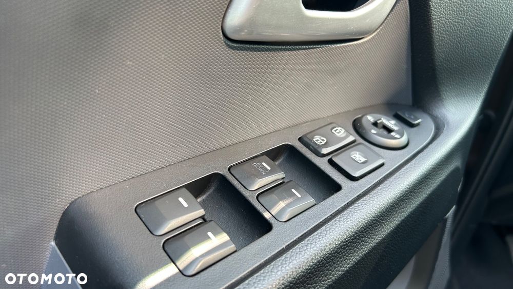 Kia Sportage 2.0 CVVT 4WD Spirit - 9