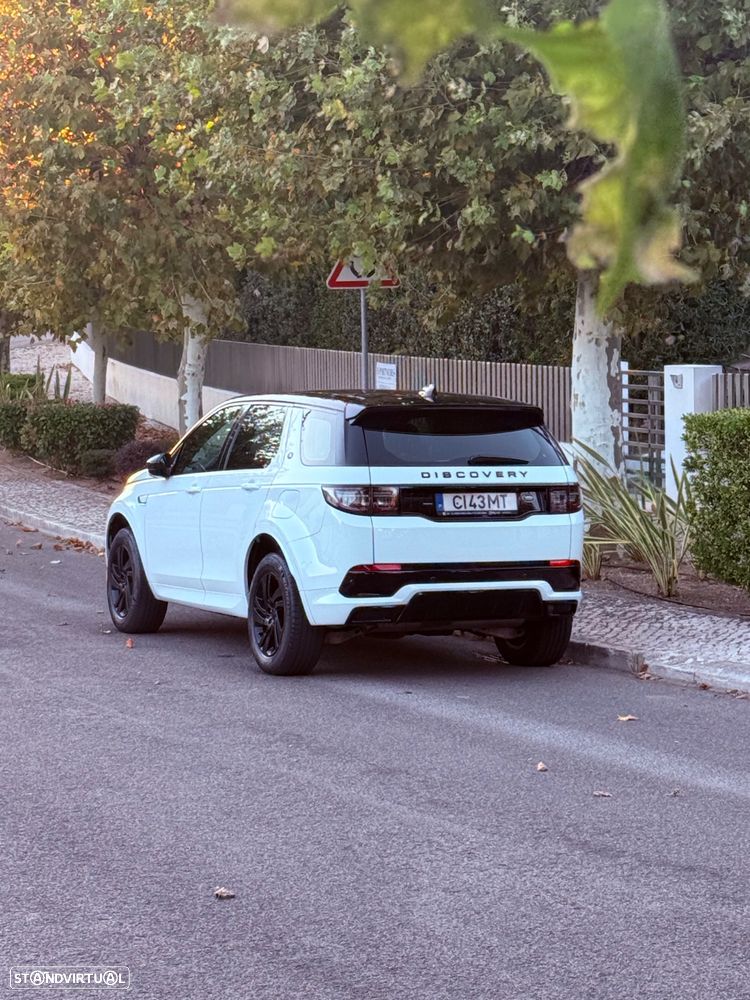 Land Rover Discovery Sport P300e R-Dynamic SE - 12