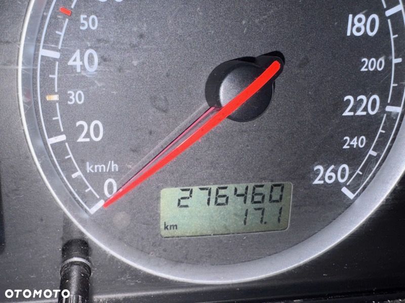 Volkswagen Sharan - 34