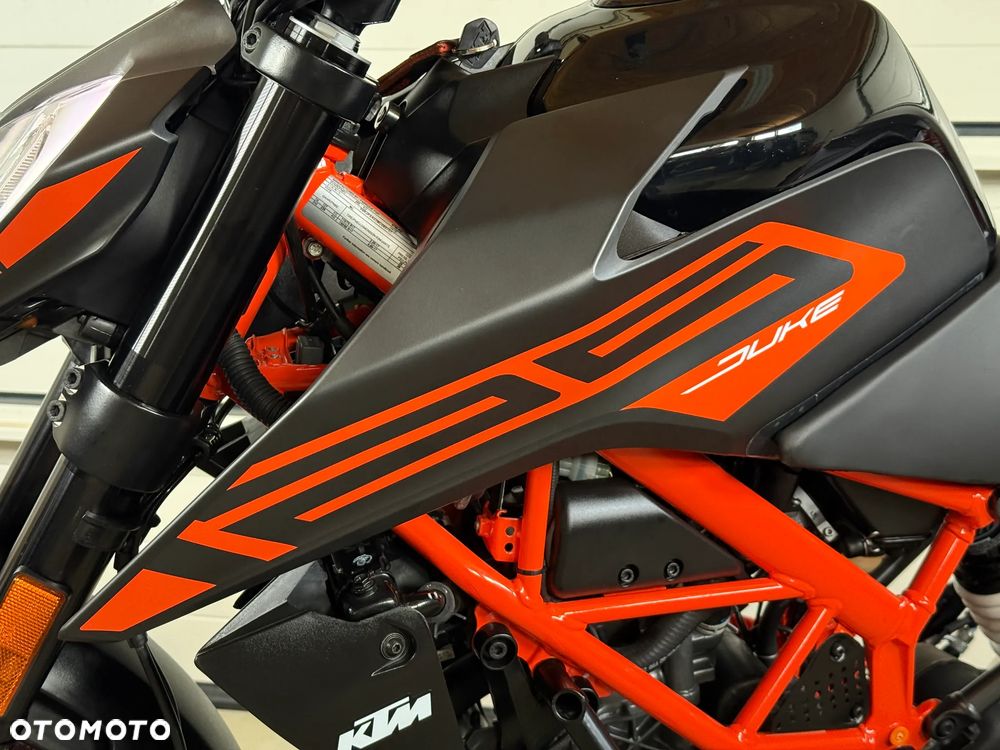 KTM Duke 125 - 14