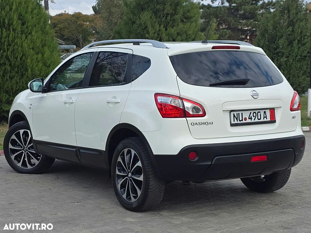 Nissan Qashqai - 2