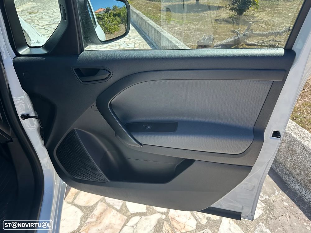 Mercedes-Benz CITAN 110 CDI 3LUGARES  IVA DEDUTIVEL - 35